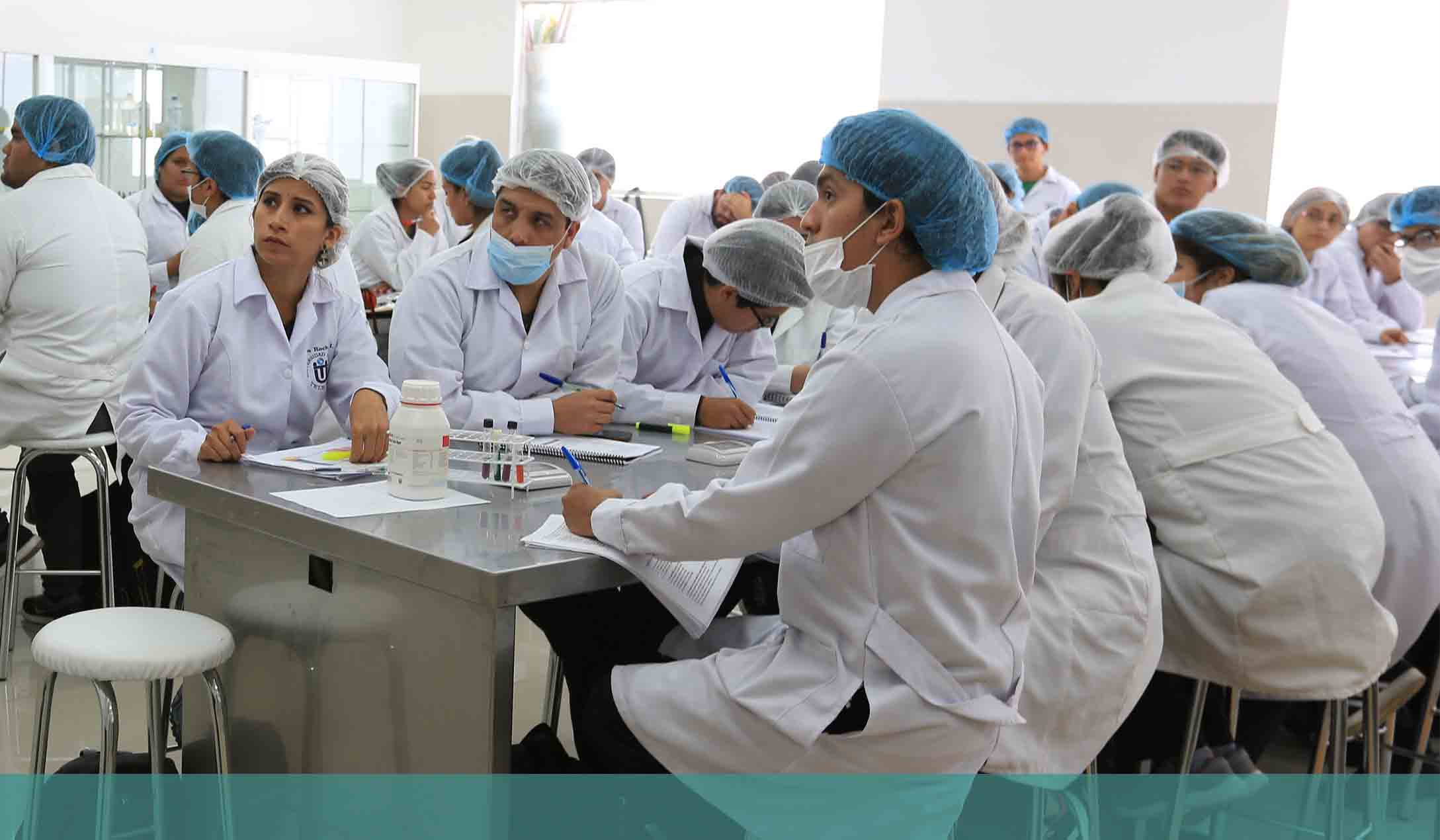 Cuál es la universidad privada más barata para estudiar medicina en Perú