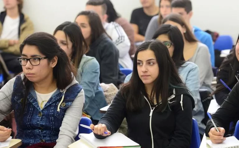 Cuánto cuesta la mensualidad en el Instituto Carrión